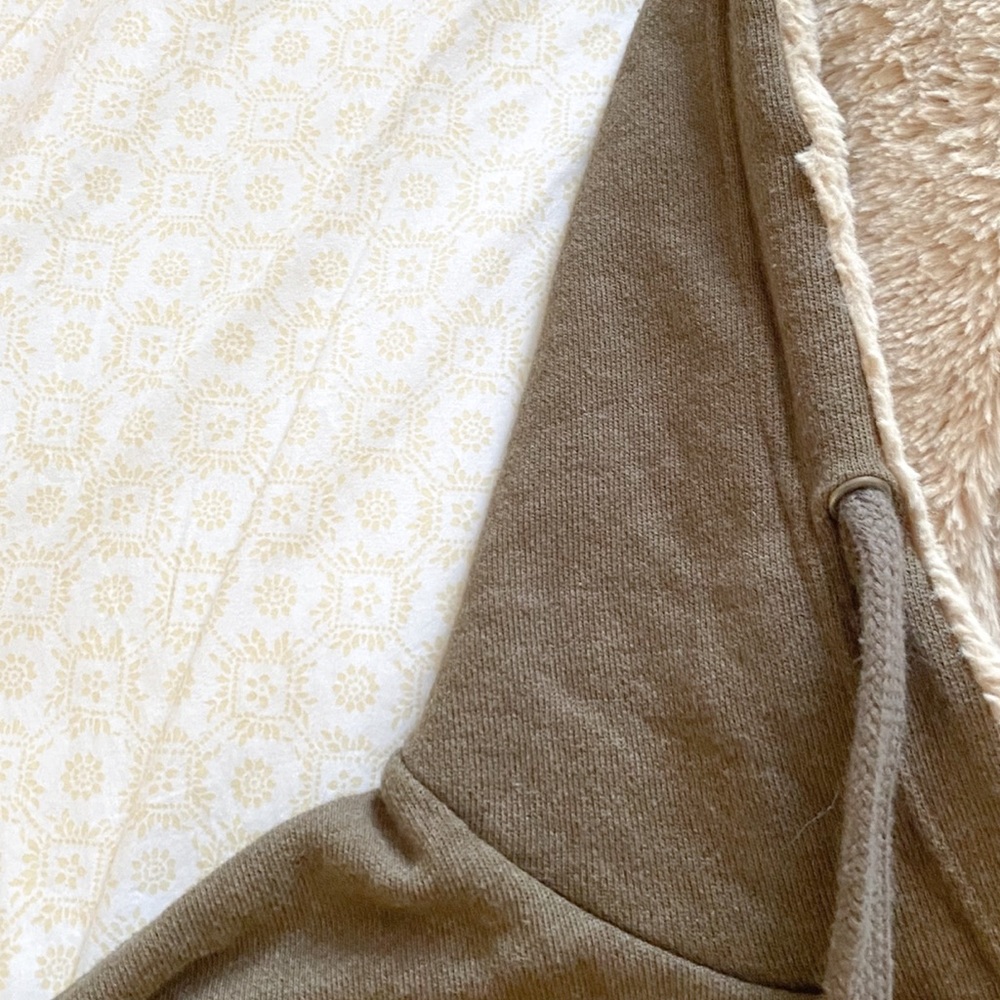 Aerie sweatshirt!